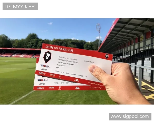 成都足球队的控制革新探索与发展路径解析