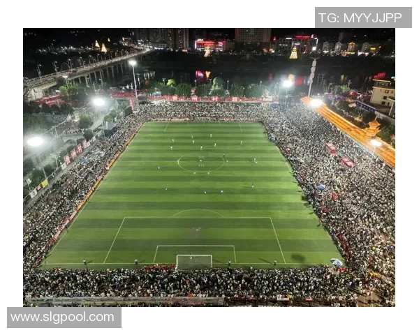 抖音舞动青春足球明星展现无限魅力与激情