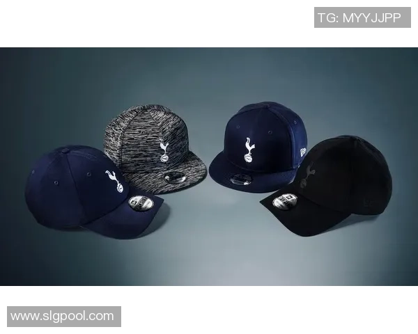 时尚与运动结合足球明星针织帽图片大全欣赏与推荐